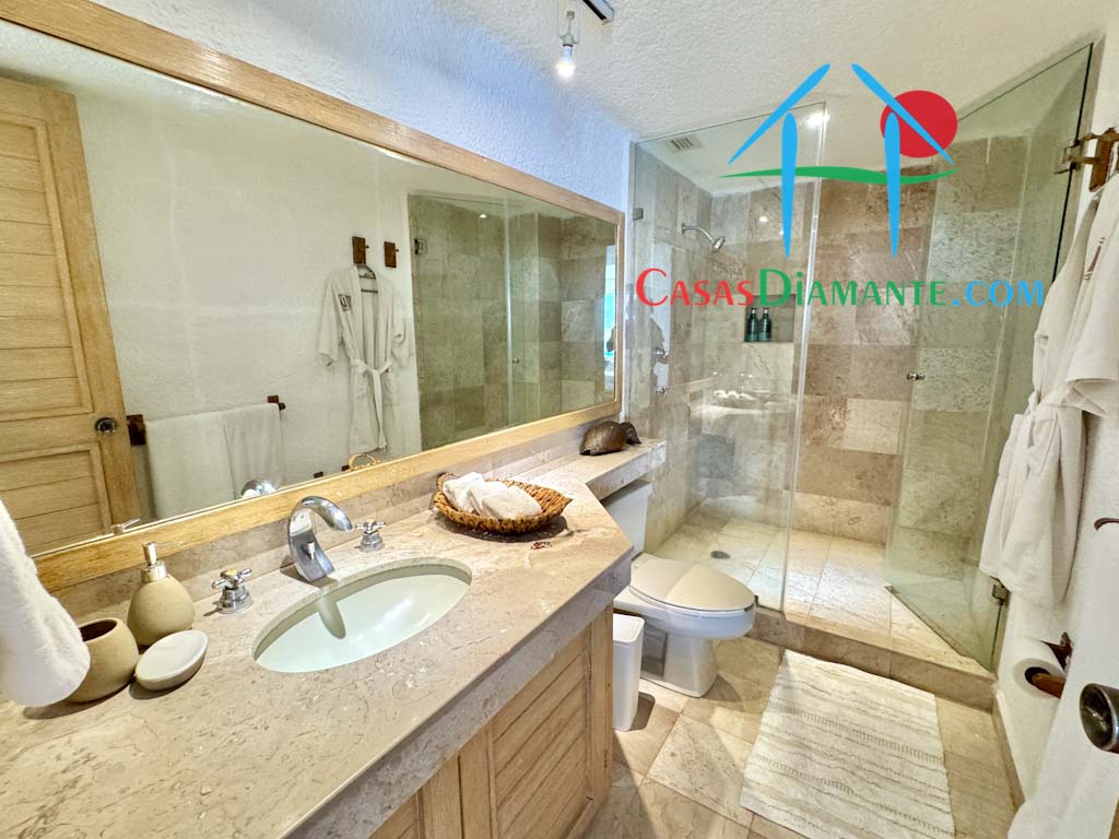 Anchorage 8 - Baño completo 1